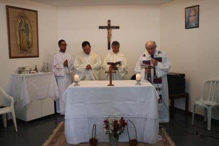 Retiro dos Dois Sagrados Corações - Brasília: Visita à Casa de Maria de Brasília