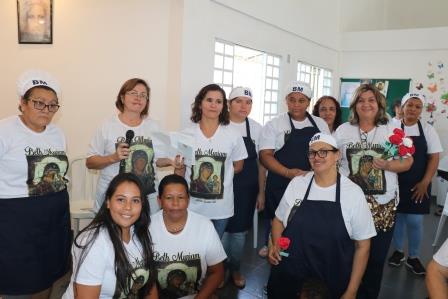 Retiro dos Dois Sagrados Corações - Brasília: Visita à Casa de Maria de Brasília