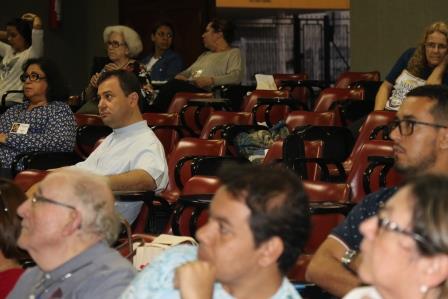 Retiro dos Dois Sagrados Corações - Brasília: Palestra: Site e Redes Sociais de AVVDBrasil - Geciel