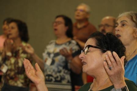Retiro dos Dois Sagrados Corações - Brasília: Missa - Pe Tarcísio e concelebrantes: Pe Olivar, Pe Fernandes, Pe Josep