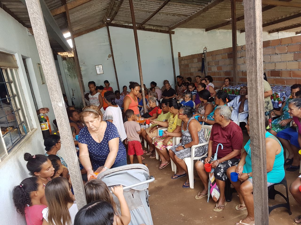 bm-goiânia: O Natal acontece com sua doação.