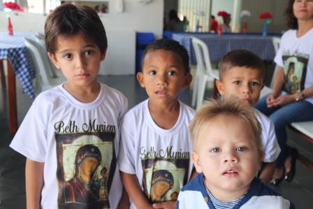 Retiro dos Dois Sagrados Corações - Brasília: Visita à Casa de Maria de Brasília