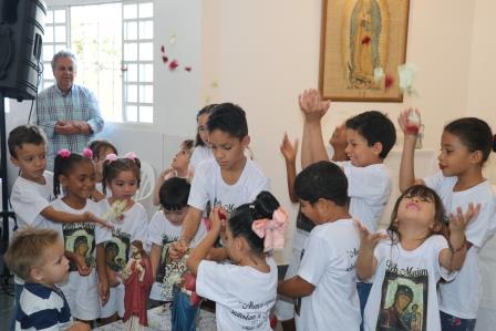 Retiro dos Dois Sagrados Corações - Brasília: Visita à Casa de Maria de Brasília