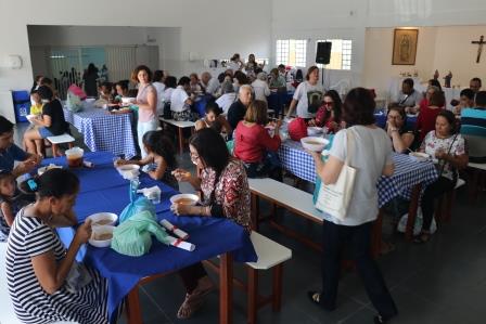 Retiro dos Dois Sagrados Corações - Brasília: Visita à Casa de Maria de Brasília